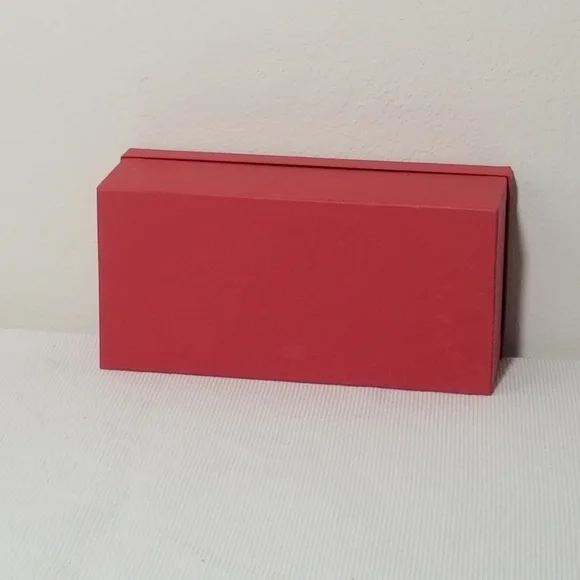 Starbucks Red Box - Picture 5 of 7